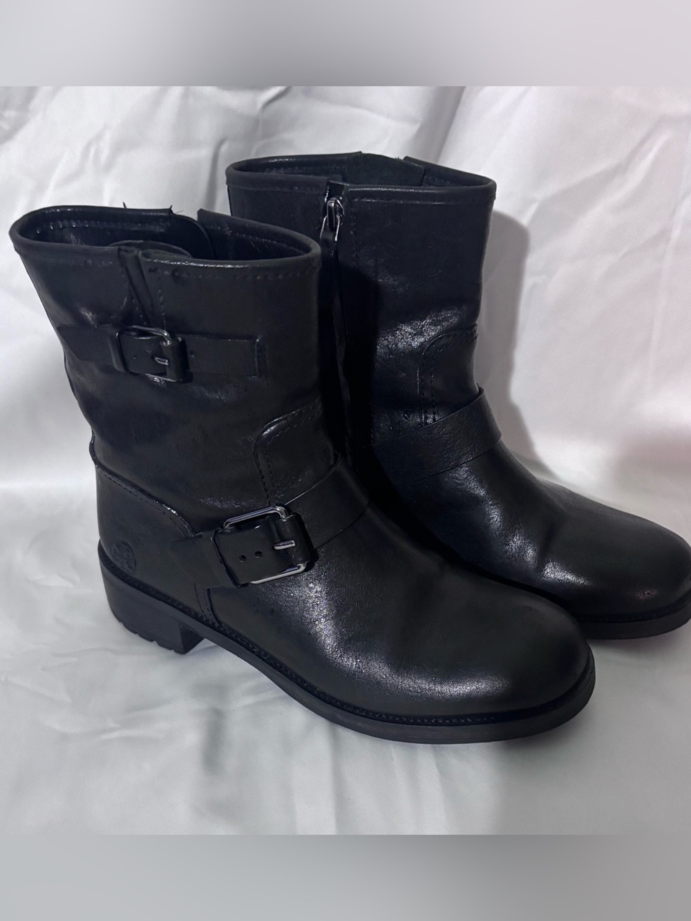 Tory Burch Chrystie Boots Size 8